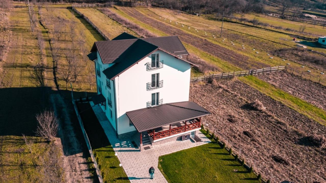 Casa Dumitru Hotel Ceraşul Exterior foto